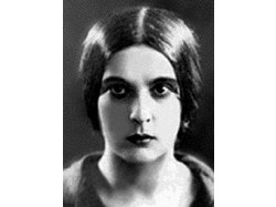 Юлия Солнцева