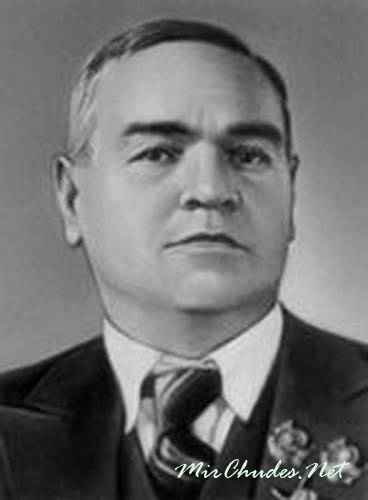 Авиаконструктора Владимира Петлякова погубил конфликт с Туполевым Авиаконструктора Владимира Петлякова погубил конфликт с Туполевым