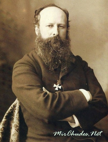 Васи́лий Васи́льевич Вереща́гин — русский живописец и литератор, один из наиболее известных художников-баталистов.