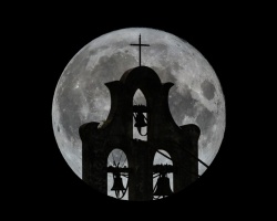 Колокольня